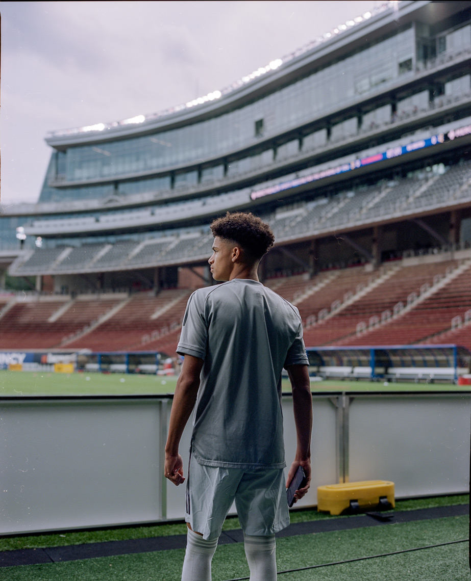 ParedesKevin_CINvDC_08.21.20201_KodakPortra400_BronicaGS1_01